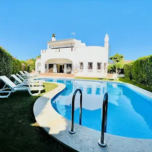 Villa Oceankokia, Albufeira